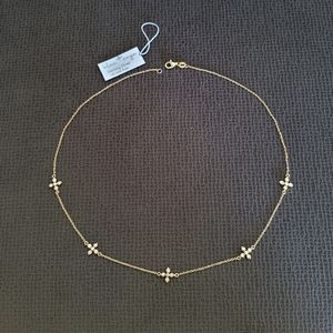 bleu💙 sage Stationary Flowers🌸 Necklace - NWT